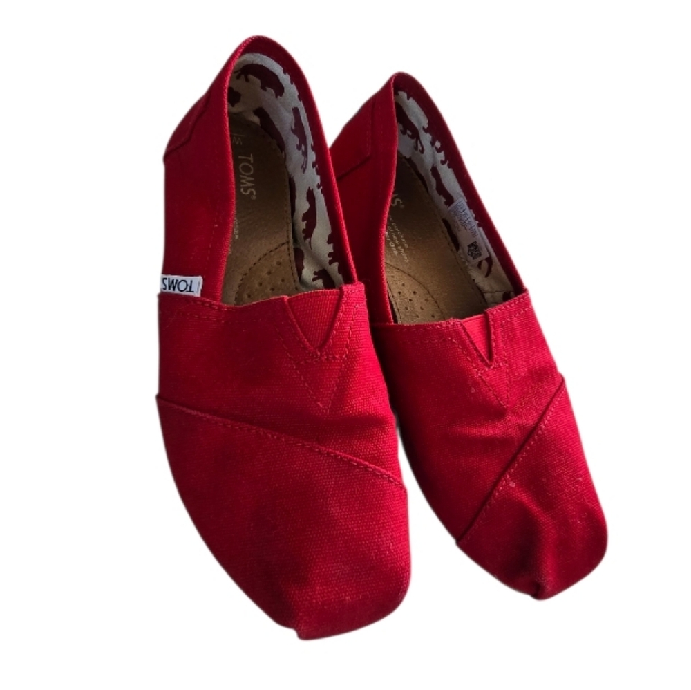 TOMS Women's Vibrant Red Slip-On Loafers